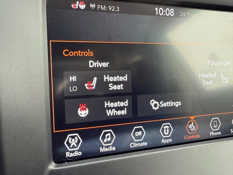 Jeep Compass Vehicle Full-screen Gallery Image 22