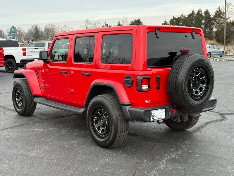 Jeep Wrangler Unlimited Vehicle Full-screen Gallery Image 6