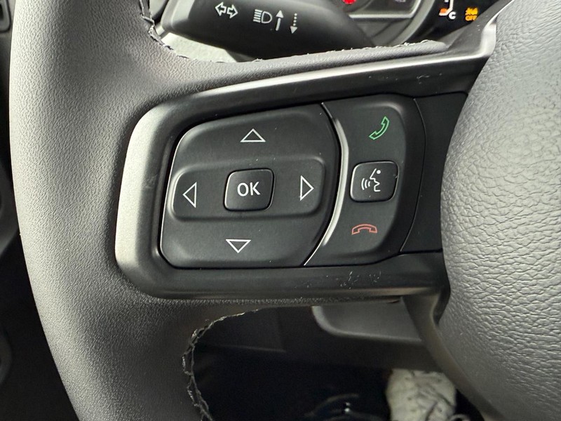 Jeep Wrangler Vehicle Full-screen Gallery Image 11