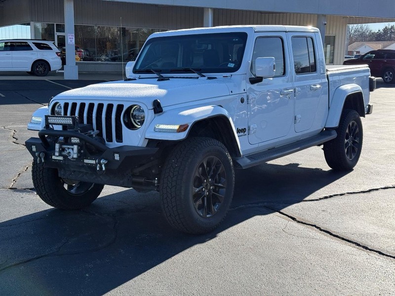 Jeep Gladiator Vehicle Full-screen Gallery Image 08