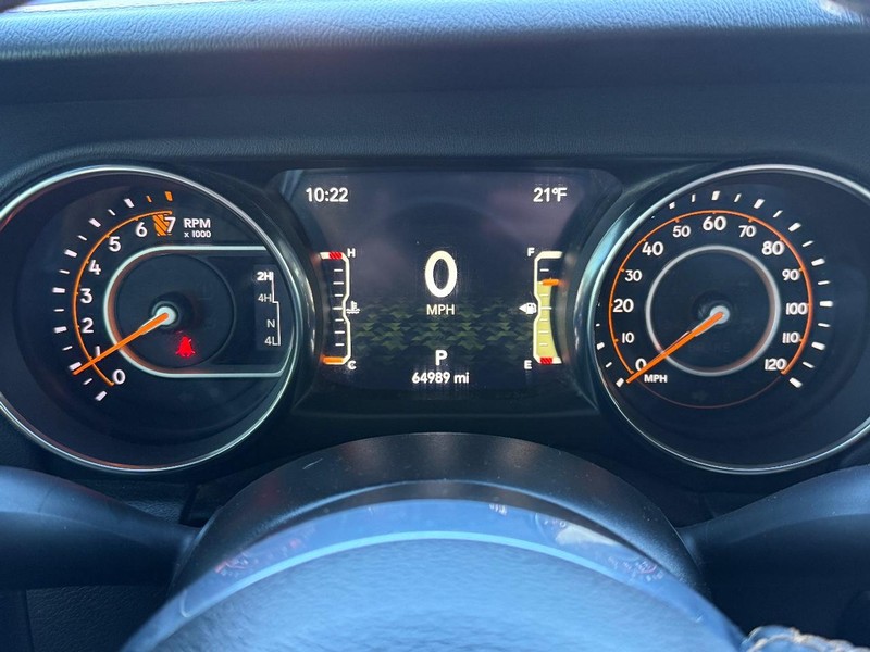 Jeep Gladiator Vehicle Full-screen Gallery Image 18