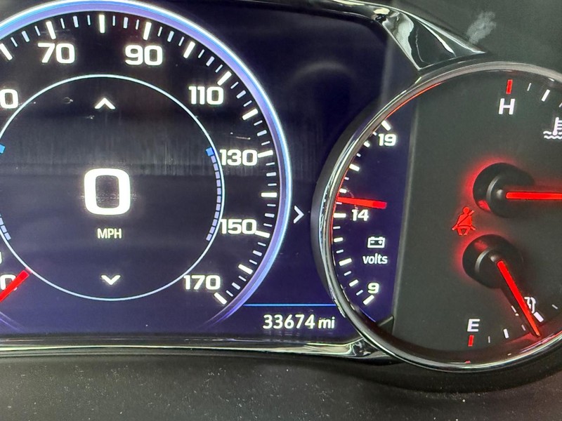 GMC Acadia Vehicle Full-screen Gallery Image 21