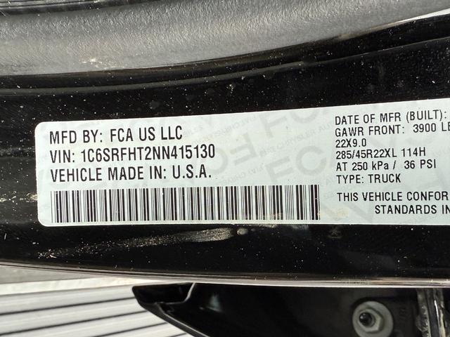 Ram 1500 Vehicle Full-screen Gallery Image 24