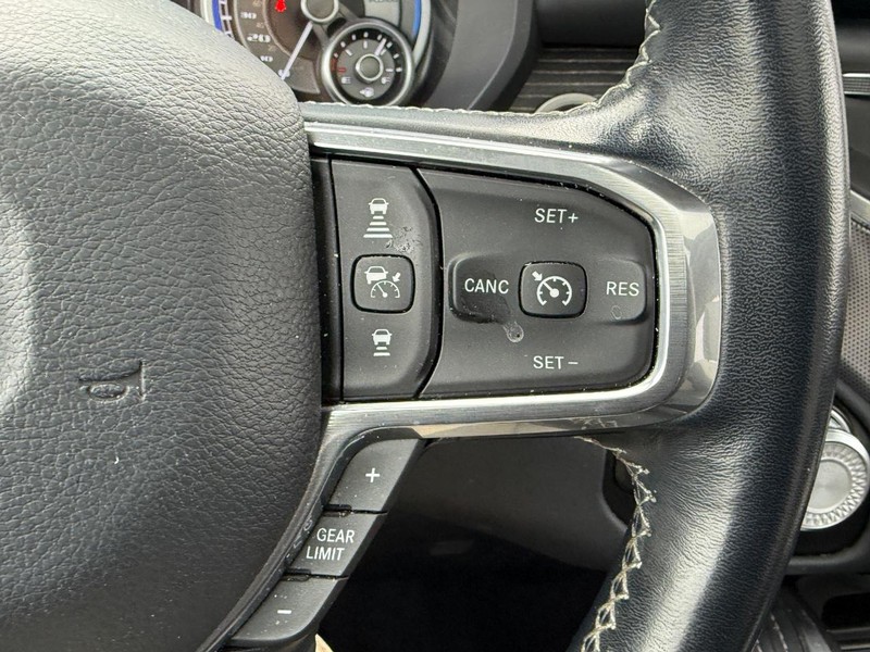 Ram 1500 Vehicle Full-screen Gallery Image 20