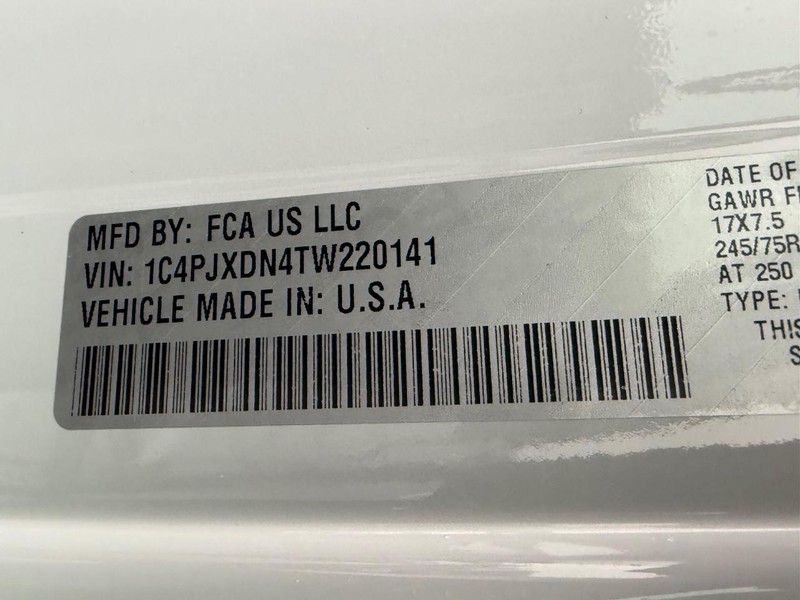 Jeep Wrangler Vehicle Full-screen Gallery Image 16