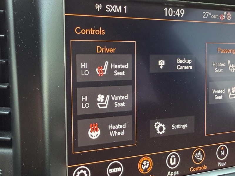 Jeep Grand Cherokee Vehicle Full-screen Gallery Image 23