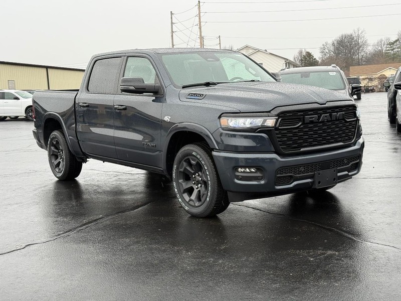Ram 1500 Vehicle Full-screen Gallery Image 2