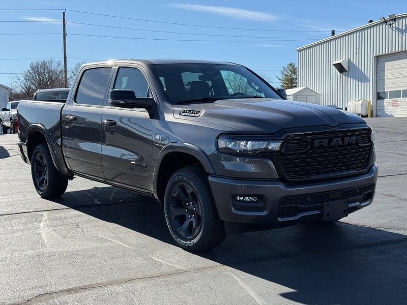 Ram 1500 Vehicle Full-screen Gallery Image 2