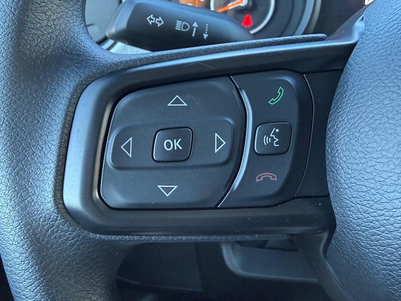 Jeep Wrangler Vehicle Full-screen Gallery Image 9