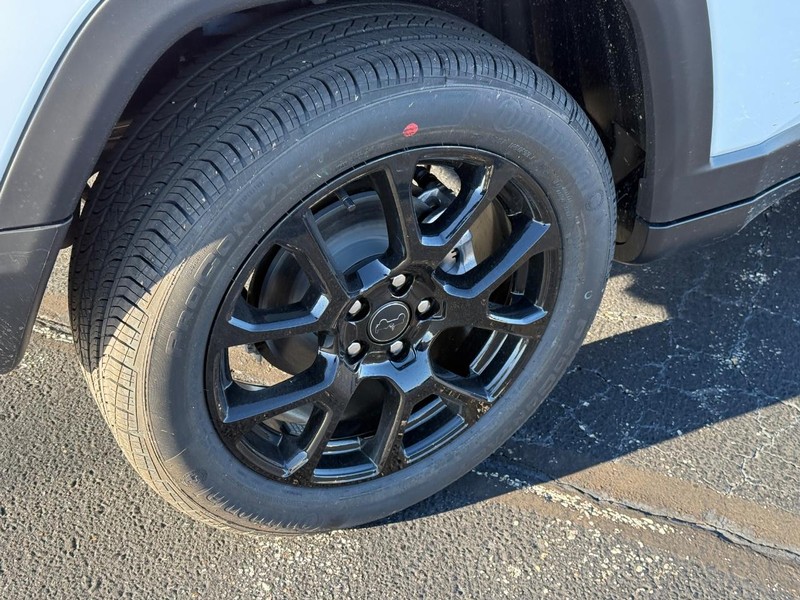 Jeep Compass Vehicle Full-screen Gallery Image 4