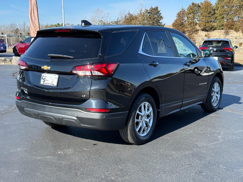 Chevrolet Equinox Vehicle Full-screen Gallery Image 03