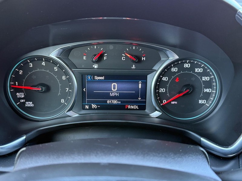 Chevrolet Equinox Vehicle Full-screen Gallery Image 19