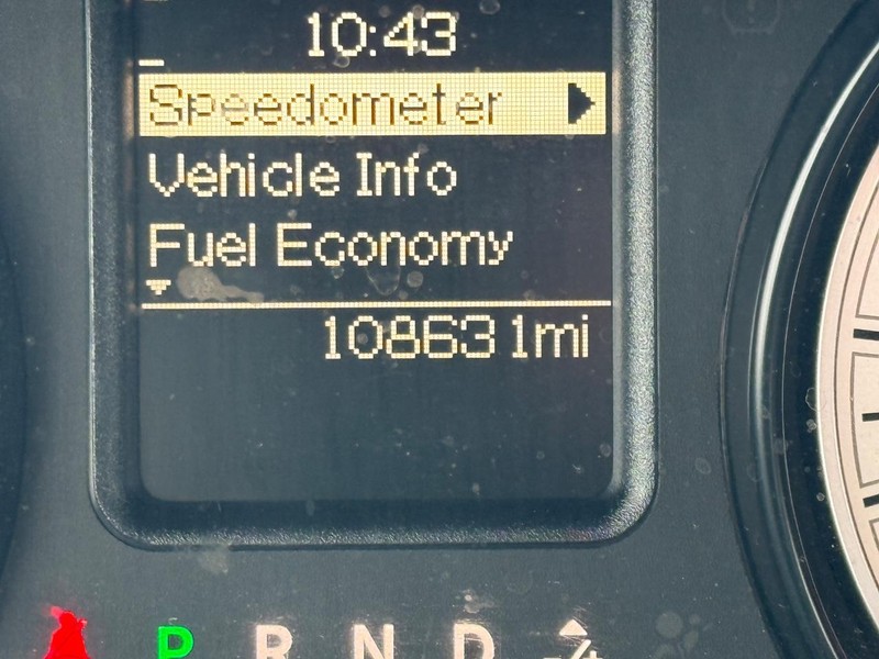 Ram 1500 Vehicle Full-screen Gallery Image 19