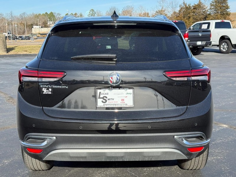 Buick Envision Vehicle Full-screen Gallery Image 05