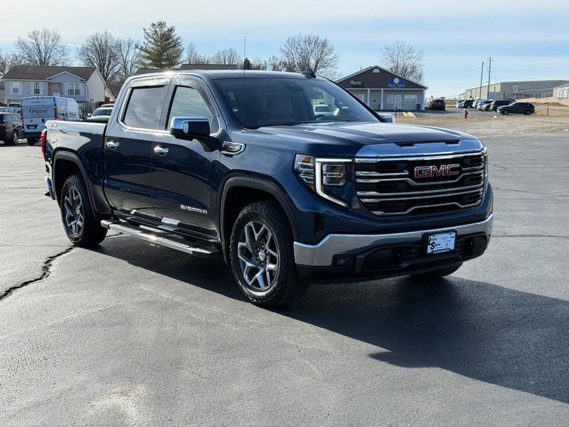 GMC Sierra 1500 Vehicle Full-screen Gallery Image 02