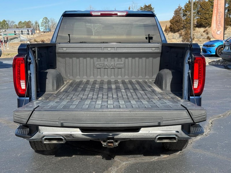 GMC Sierra 1500 Vehicle Full-screen Gallery Image 05