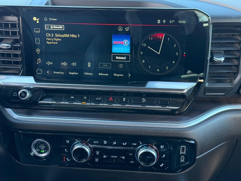 GMC Sierra 1500 Vehicle Full-screen Gallery Image 15