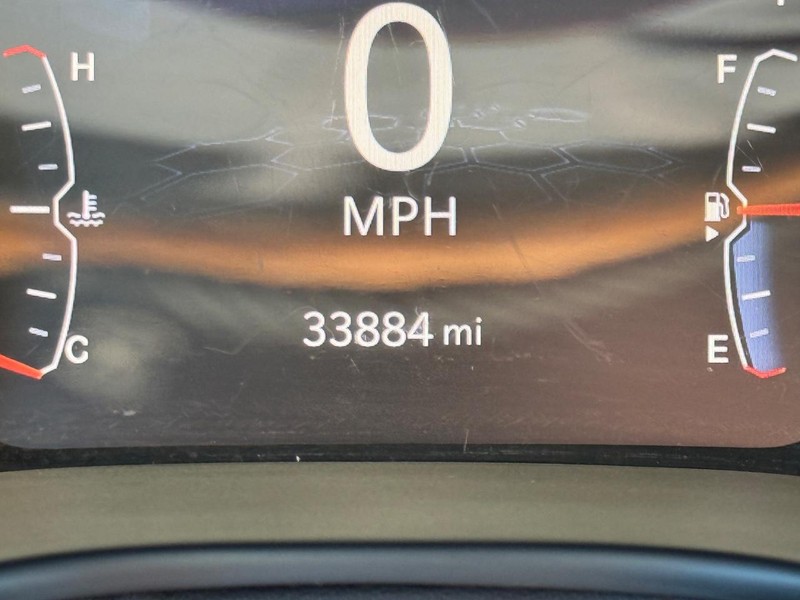 Jeep Compass Vehicle Full-screen Gallery Image 21