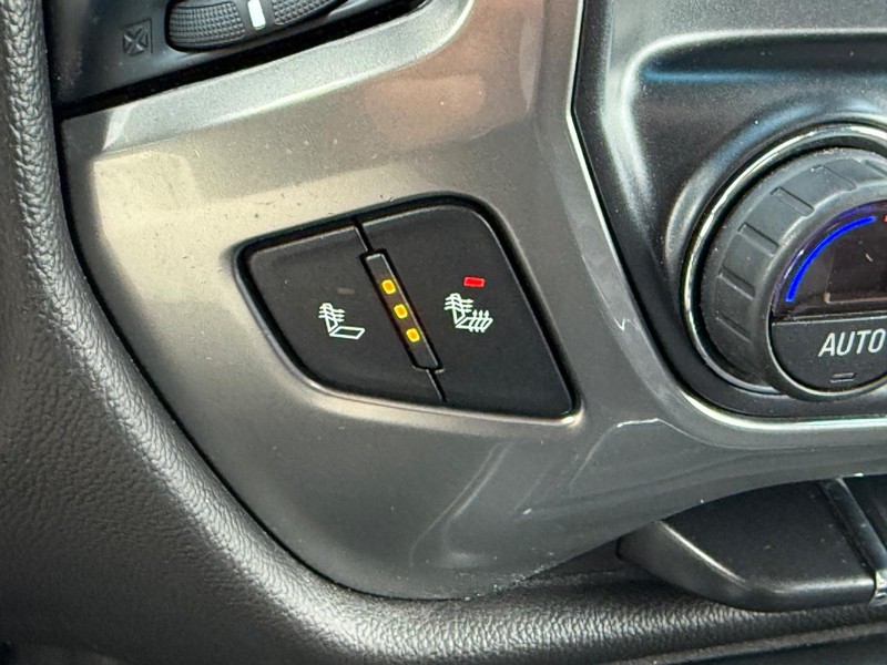 Chevrolet Silverado 1500 Vehicle Full-screen Gallery Image 21