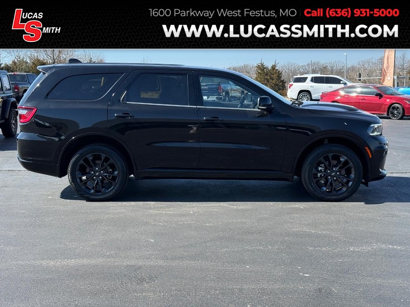 Dodge Durango Vehicle Full-screen Gallery Image 01