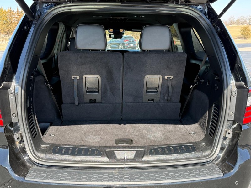 Dodge Durango Vehicle Full-screen Gallery Image 04
