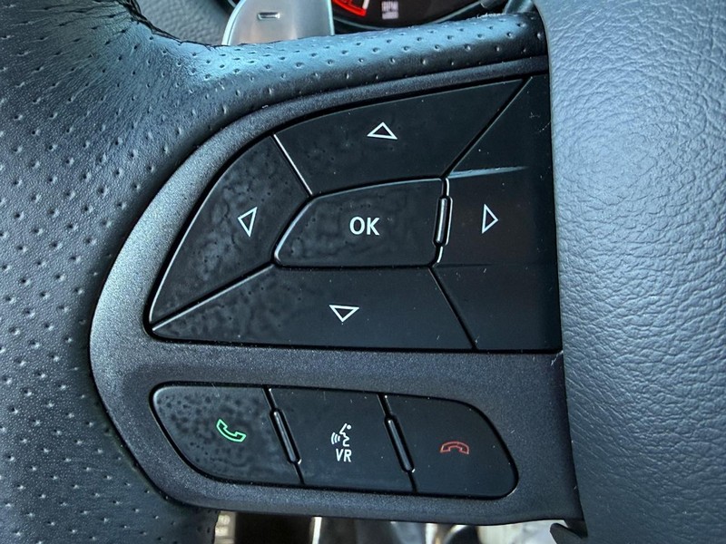 Dodge Durango Vehicle Full-screen Gallery Image 20