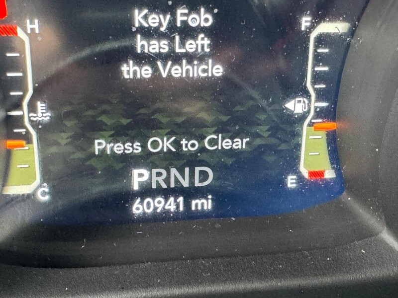 Jeep Wrangler Vehicle Full-screen Gallery Image 22