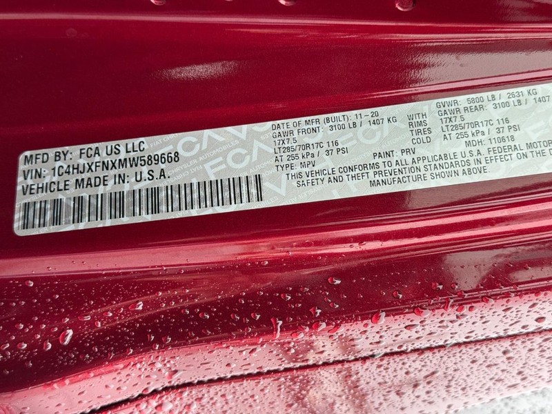 Jeep Wrangler Vehicle Full-screen Gallery Image 23