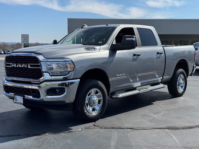 Ram 2500 Vehicle Full-screen Gallery Image 08