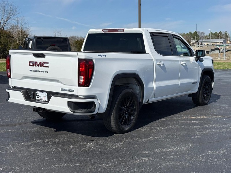 GMC Sierra 1500 Vehicle Full-screen Gallery Image 03