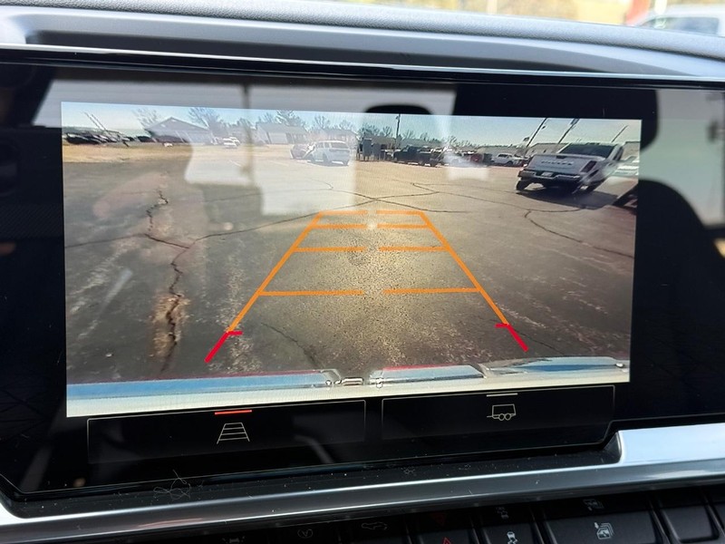 GMC Sierra 1500 Vehicle Full-screen Gallery Image 22