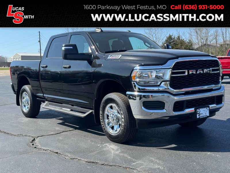 Ram 2500 Vehicle Full-screen Gallery Image 01