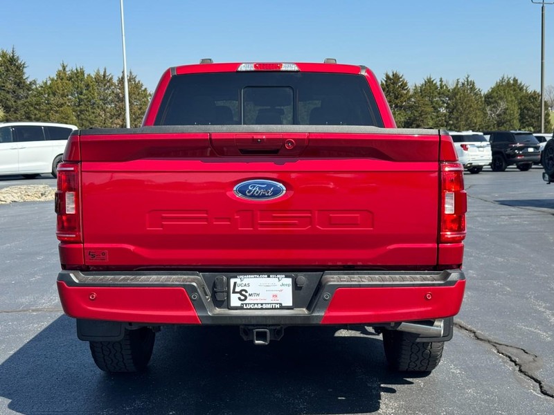 Ford F-150 Vehicle Full-screen Gallery Image 06