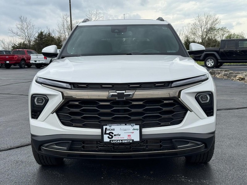 Chevrolet TrailBlazer Vehicle Full-screen Gallery Image 10