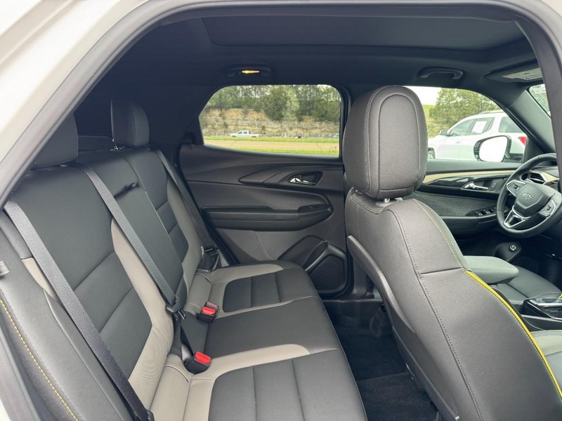 Chevrolet TrailBlazer Vehicle Full-screen Gallery Image 11