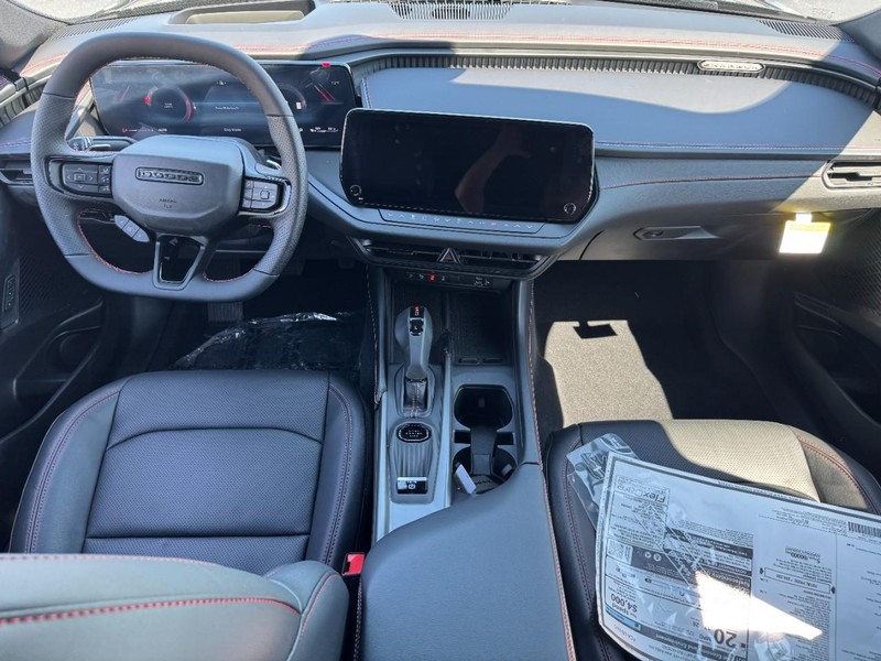 Dodge Charger Vehicle Full-screen Gallery Image 7