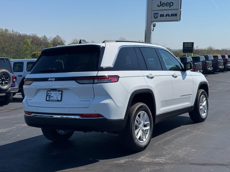 Jeep Grand Cherokee Vehicle Full-screen Gallery Image 3