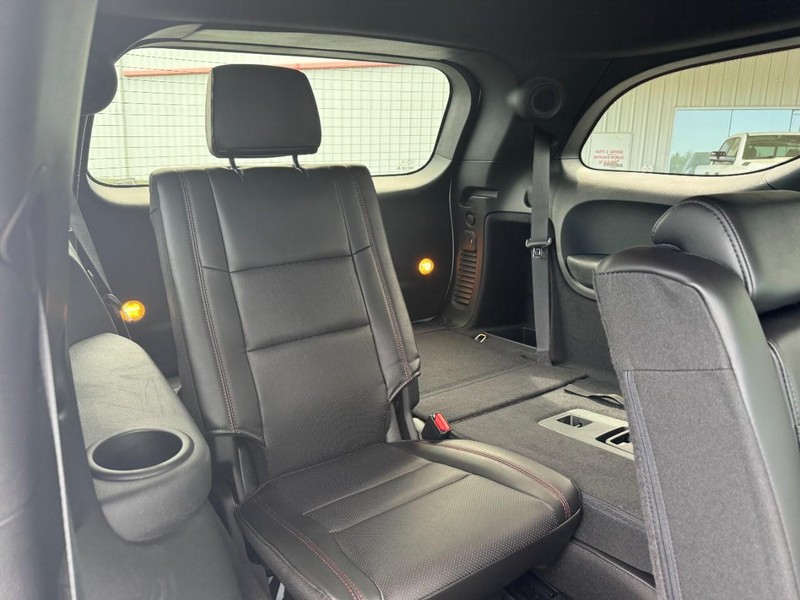 Dodge Durango Vehicle Full-screen Gallery Image 5