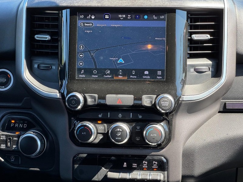 Ram 1500 Vehicle Full-screen Gallery Image 13