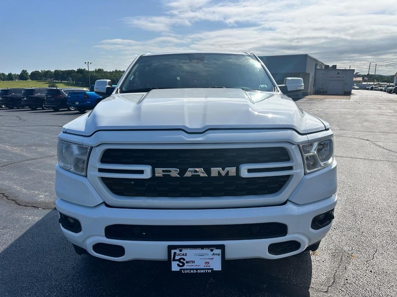 Ram 1500 Vehicle Full-screen Gallery Image 9