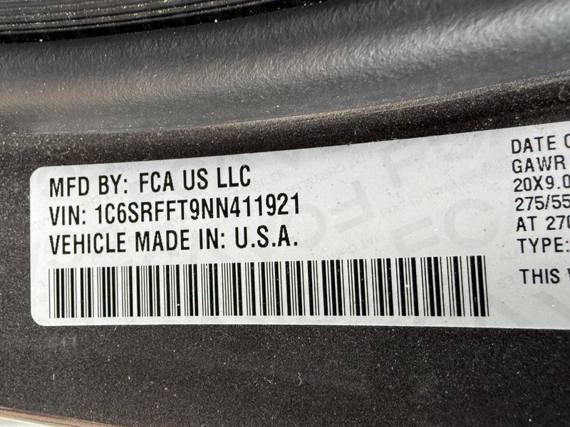 Ram 1500 Vehicle Full-screen Gallery Image 27