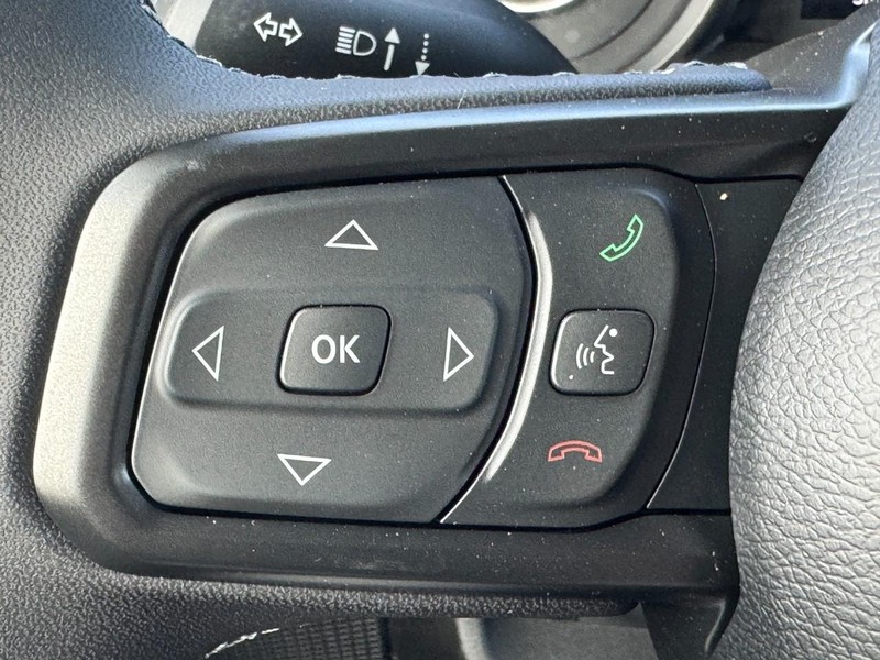 Jeep Wrangler Vehicle Full-screen Gallery Image 12