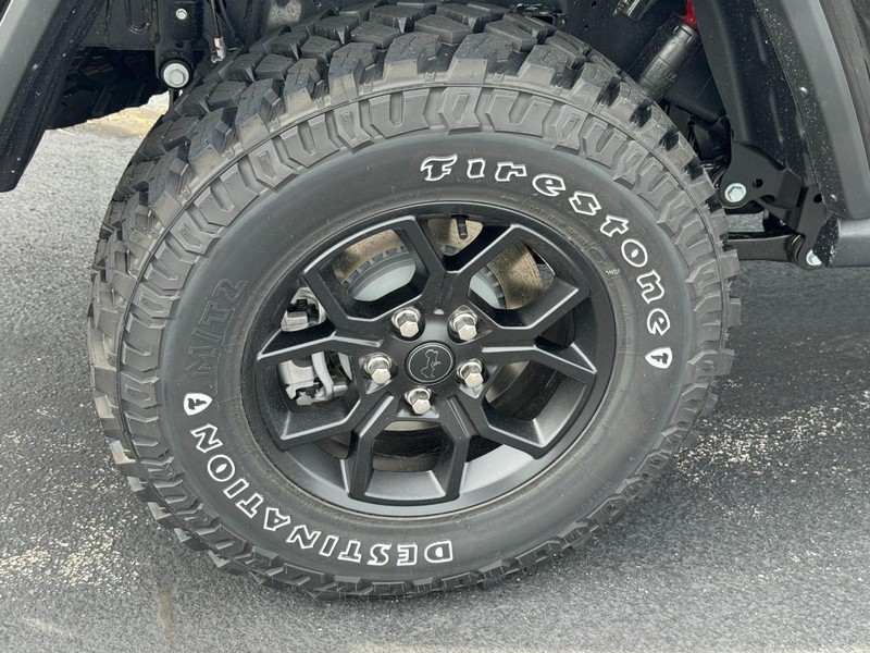Jeep Gladiator Vehicle Full-screen Gallery Image 4