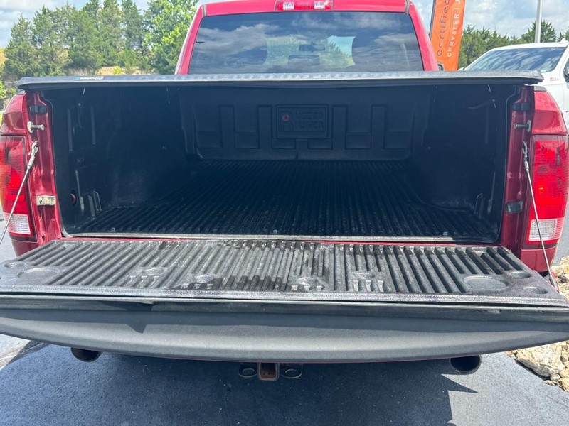 Ram 1500 Vehicle Full-screen Gallery Image 4