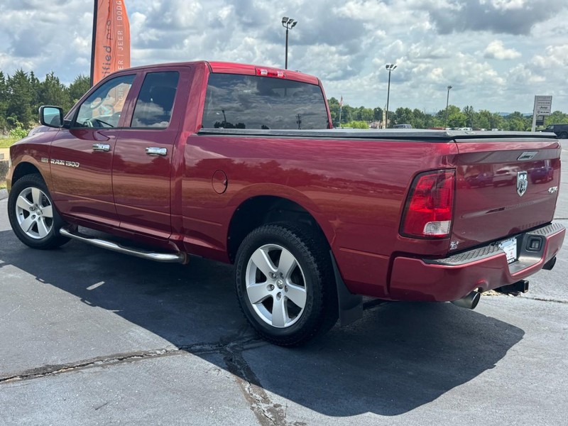 Ram 1500 Vehicle Full-screen Gallery Image 6