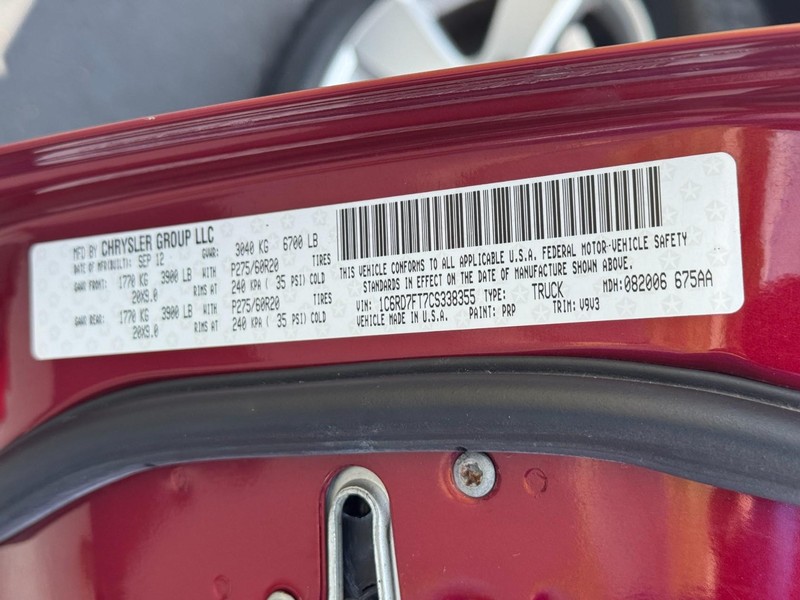 Ram 1500 Vehicle Full-screen Gallery Image 19
