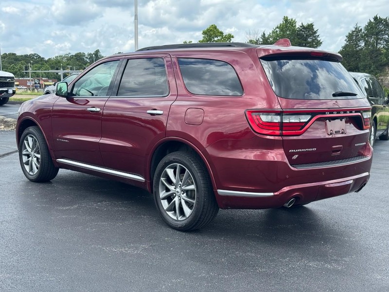 Dodge Durango Vehicle Full-screen Gallery Image 8