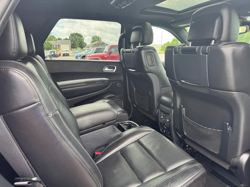 Dodge Durango Vehicle Full-screen Gallery Image 13