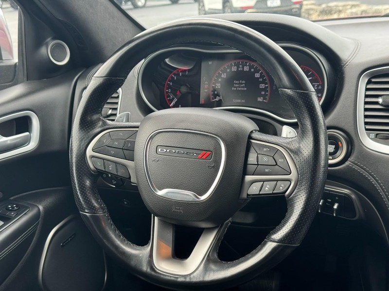Dodge Durango Vehicle Full-screen Gallery Image 16