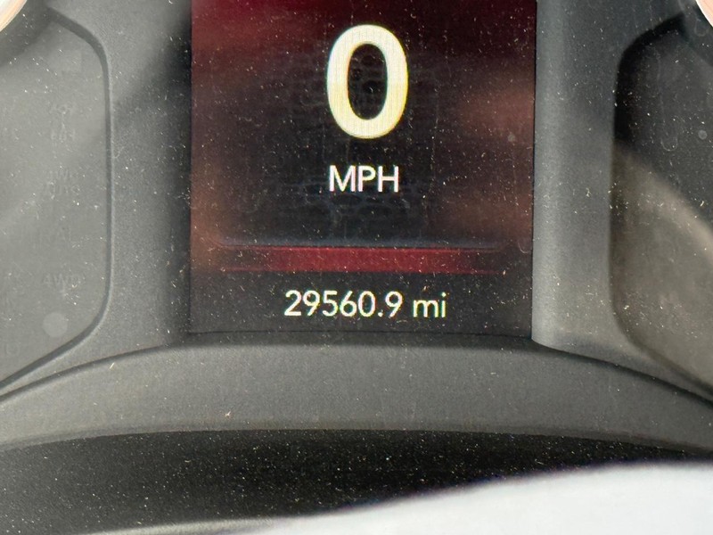 Ram 2500 Vehicle Full-screen Gallery Image 20